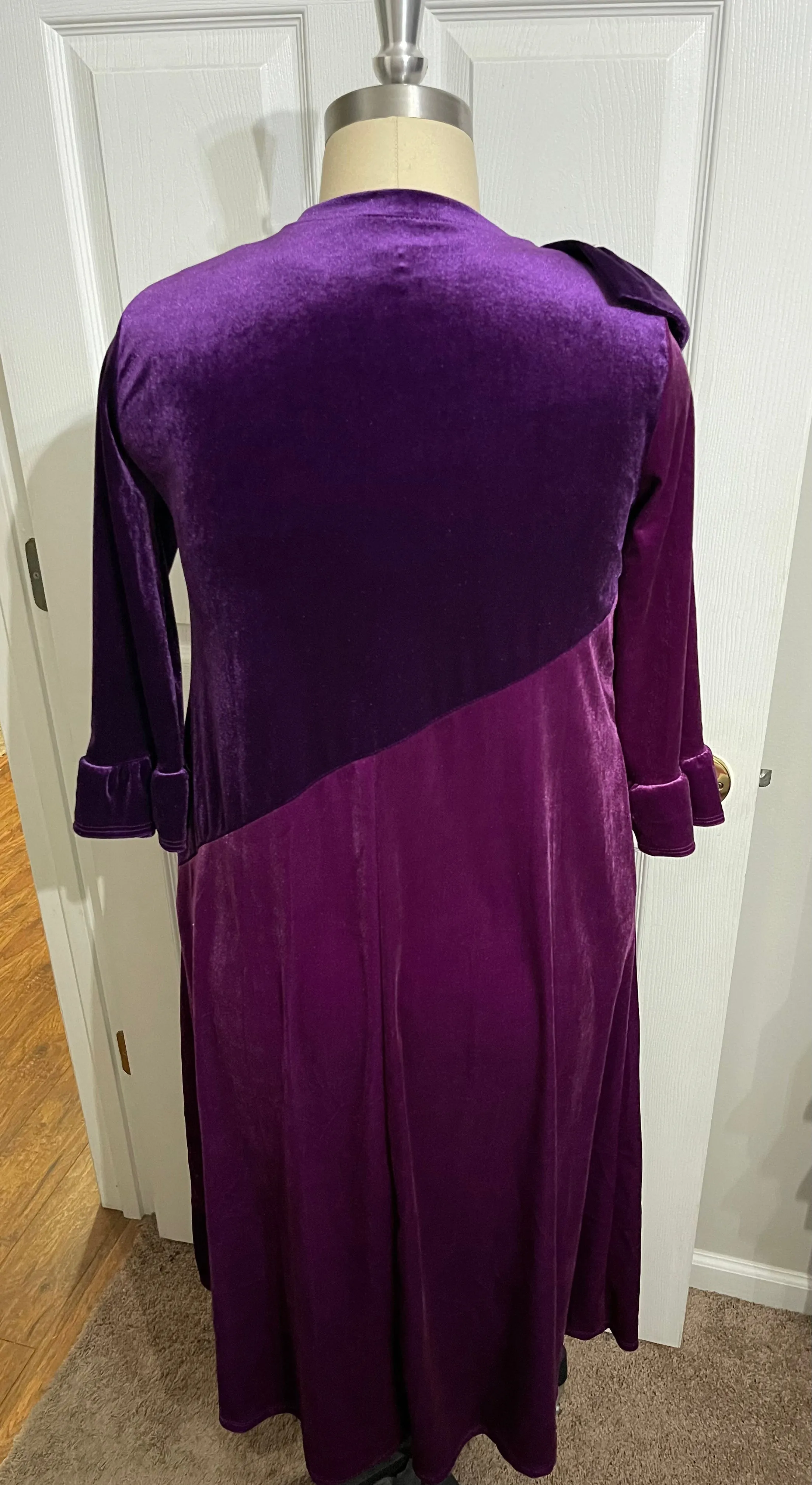 Purple/Plum Velvet Dress:  S-3X.  Can Be Returned For Exchange Only!