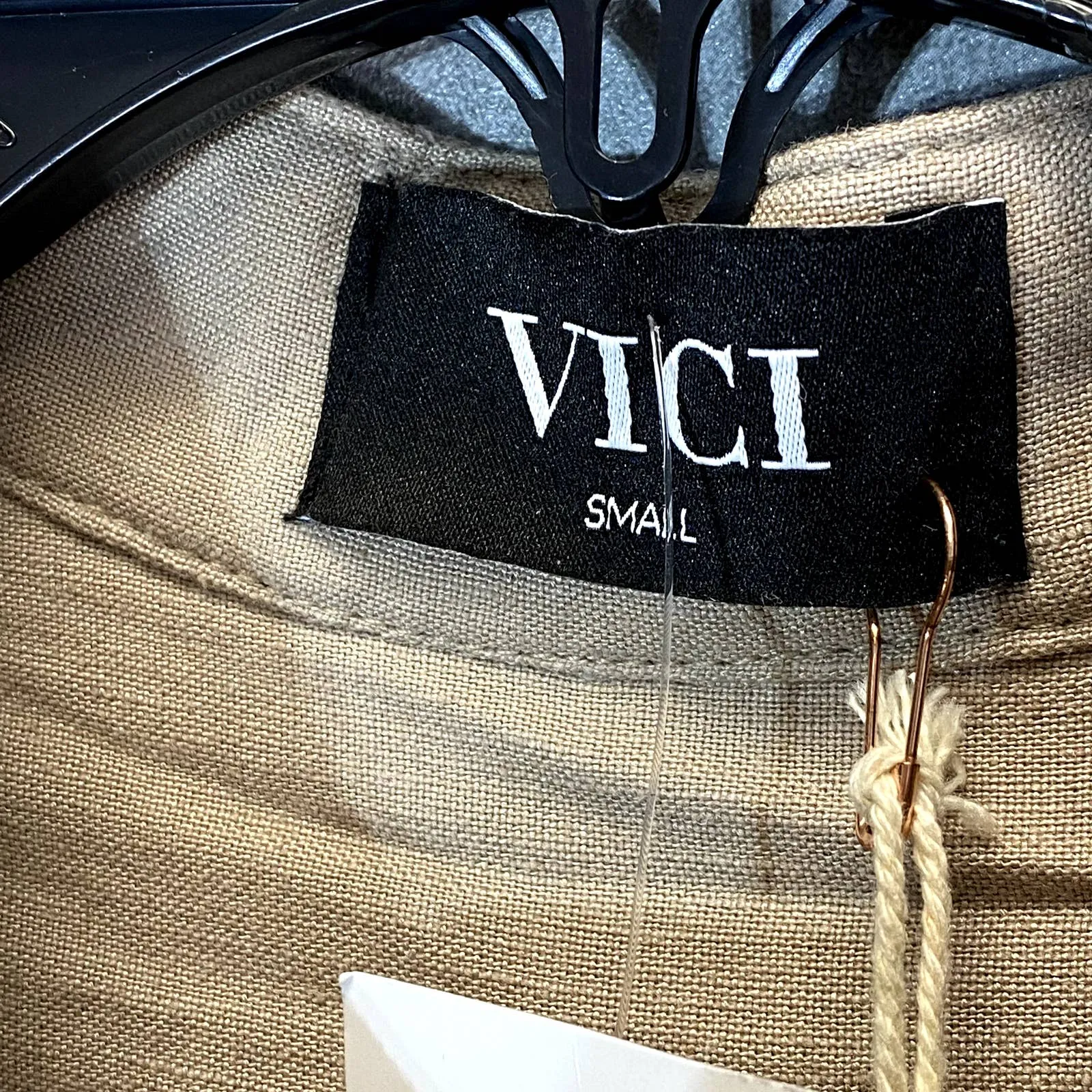 VICI Collection Women's Cappuccino Sleeveless Button-Up Babydoll Mini Dress SZ S