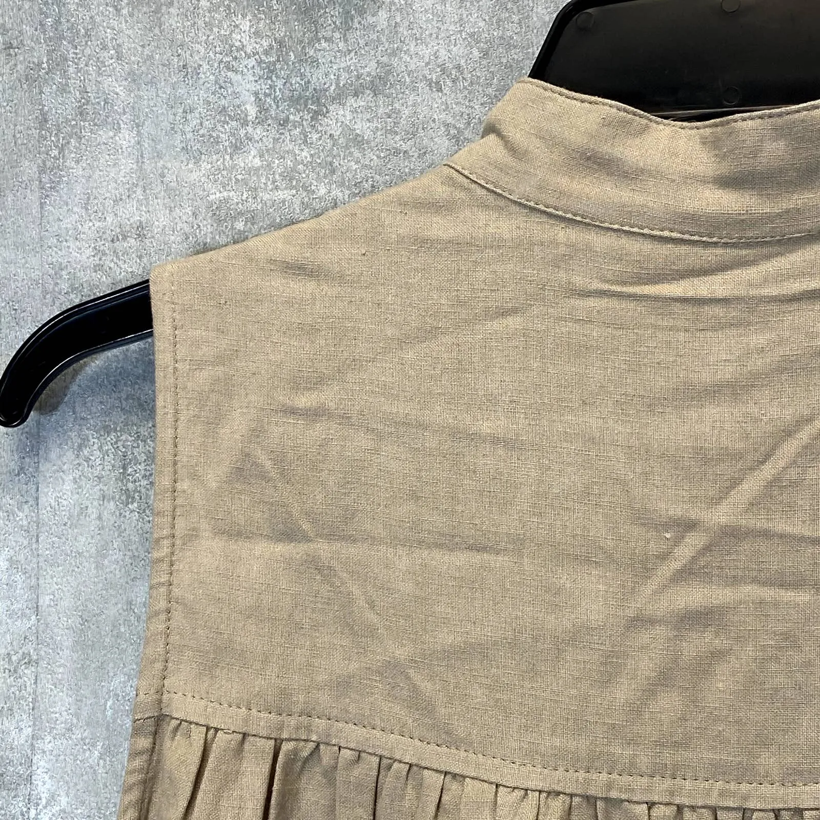 VICI Collection Women's Cappuccino Sleeveless Button-Up Babydoll Mini Dress SZ S